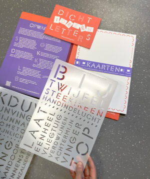 Dichtletters met 2 sjablonen